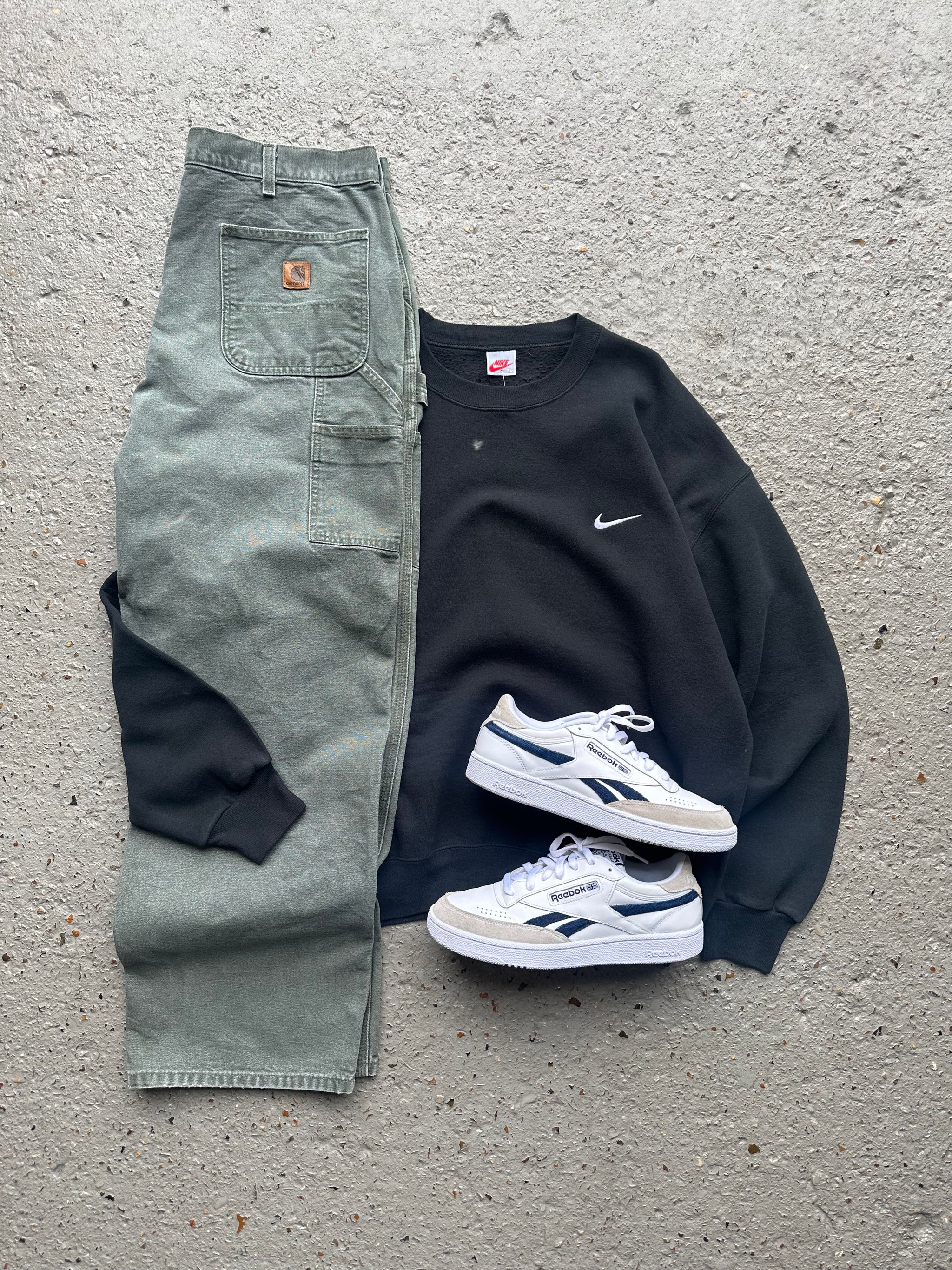 CLASSIC OUTFIT MYSTERY BOX (2 PIECES)