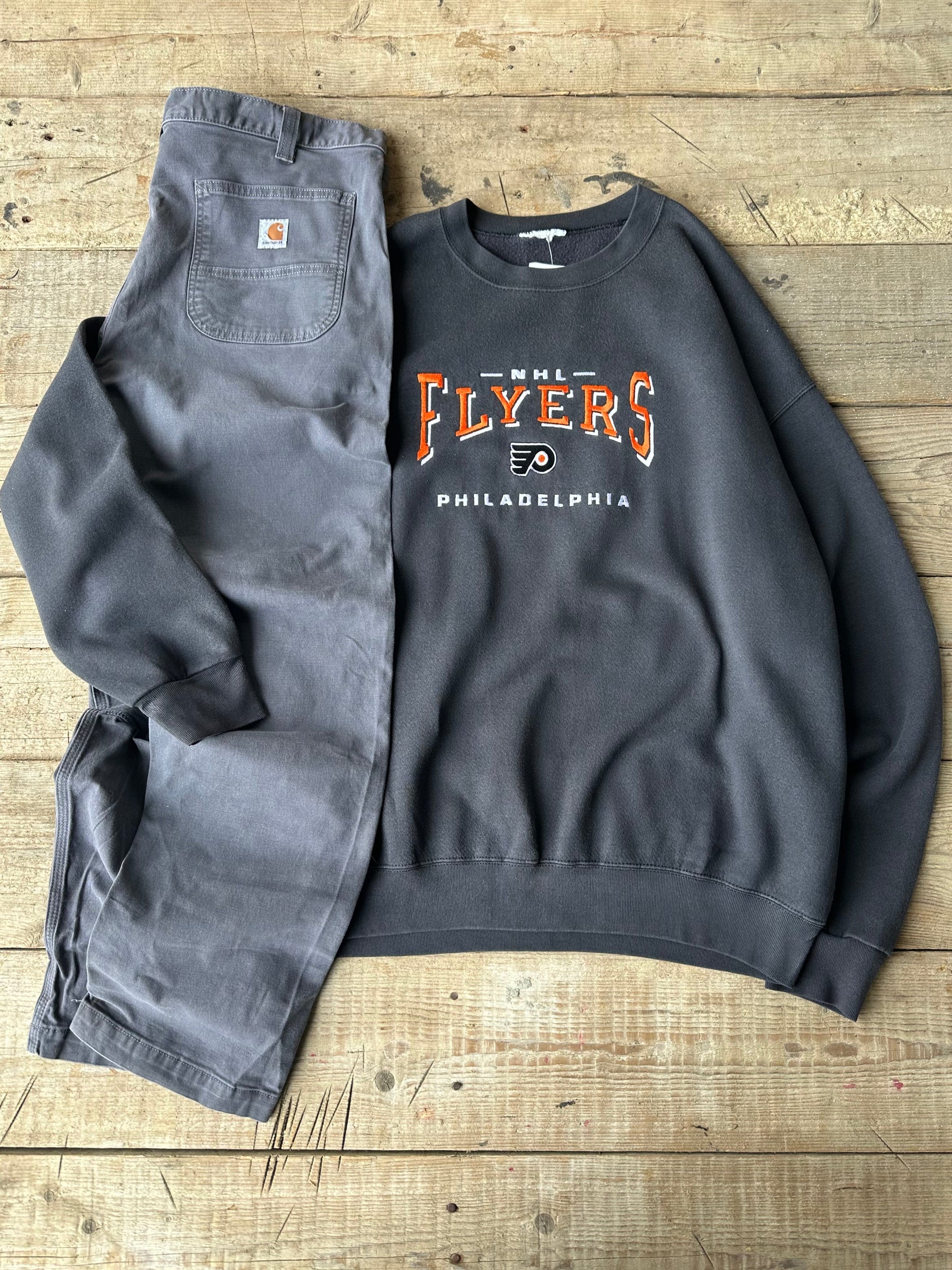 CLASSIC OUTFIT MYSTERY BOX (2 PIECES)